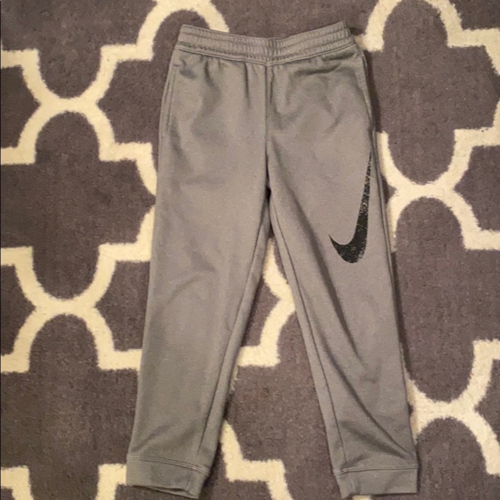 Jogging pants